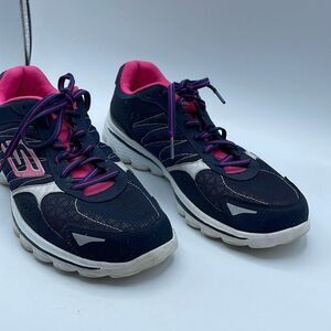 Sketchers size 9.5 Goga mat  shoes.